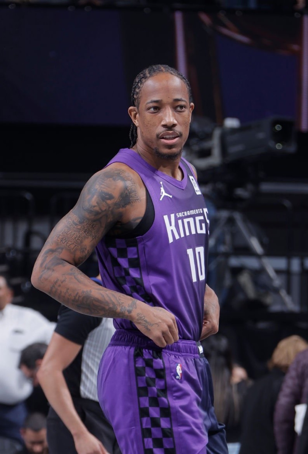 度上左右了 度上左右了