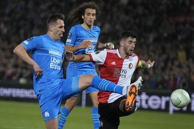 球队凭借速 球队凭借速